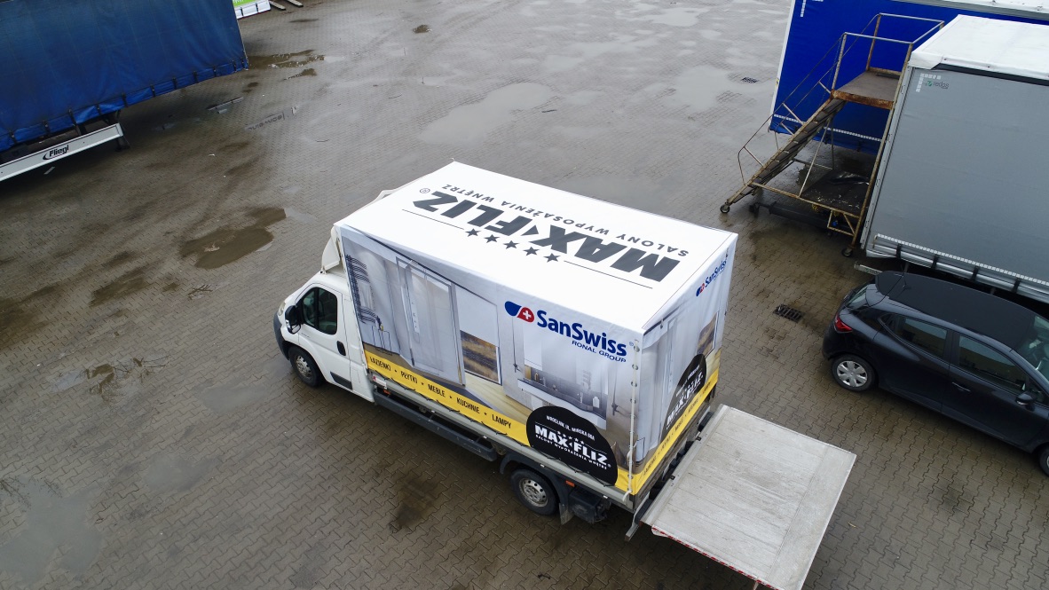 Plandeka skrzyniowa busa z fullprintem MAX-FLIZ